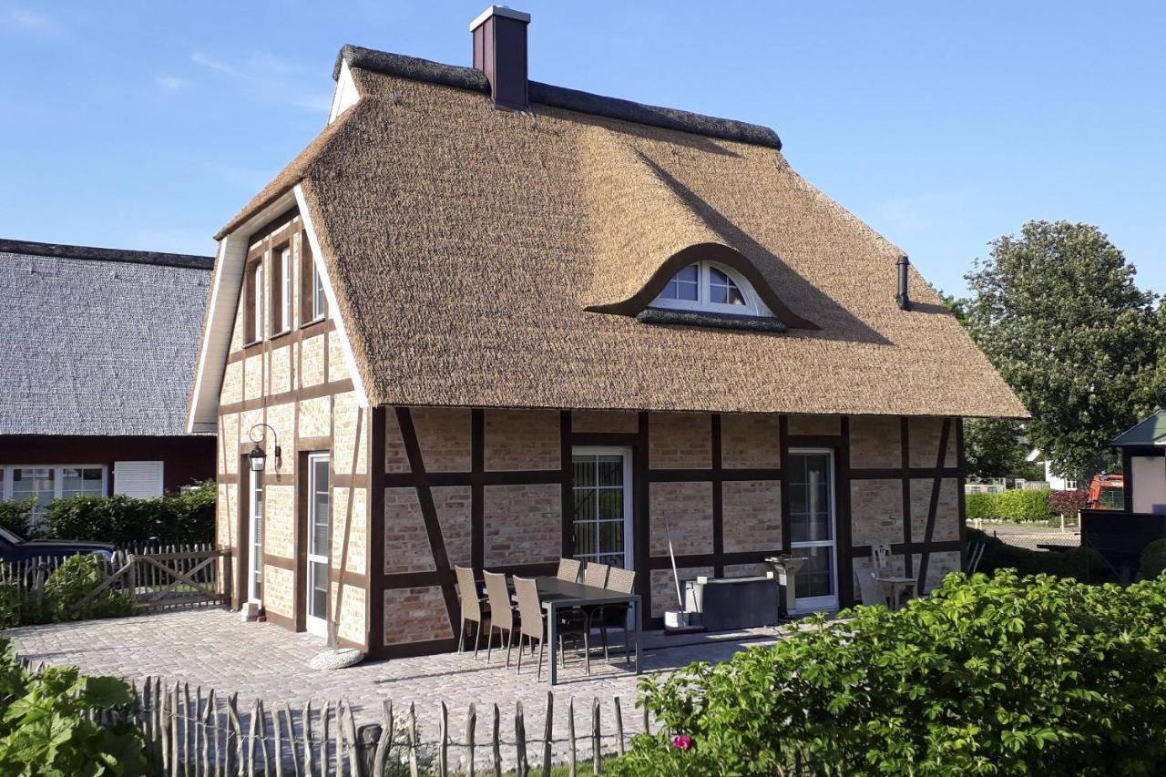 Ferienhaus Min Huesung Haus - Terrasse, Garten ガガー エクステリア 写真